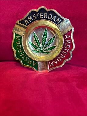 Amsterdam Leaf Brass Ashtray - Green, Red, Black